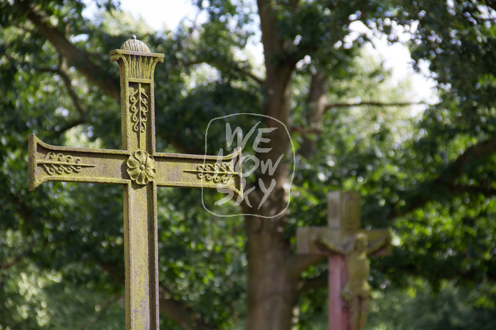 Metallkreuz