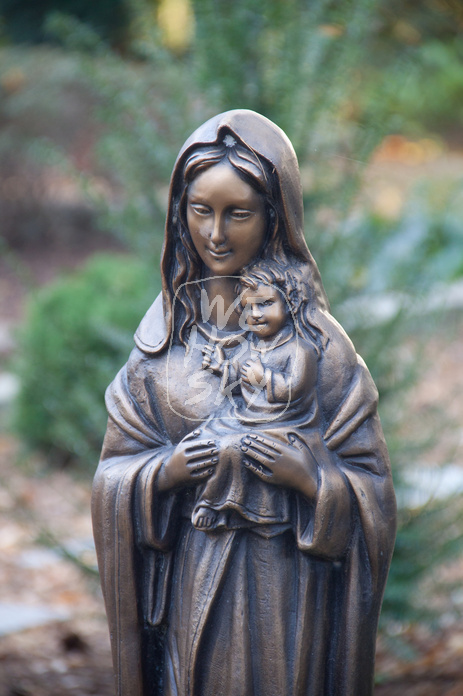 Bronzefigur Madonna mit Kind