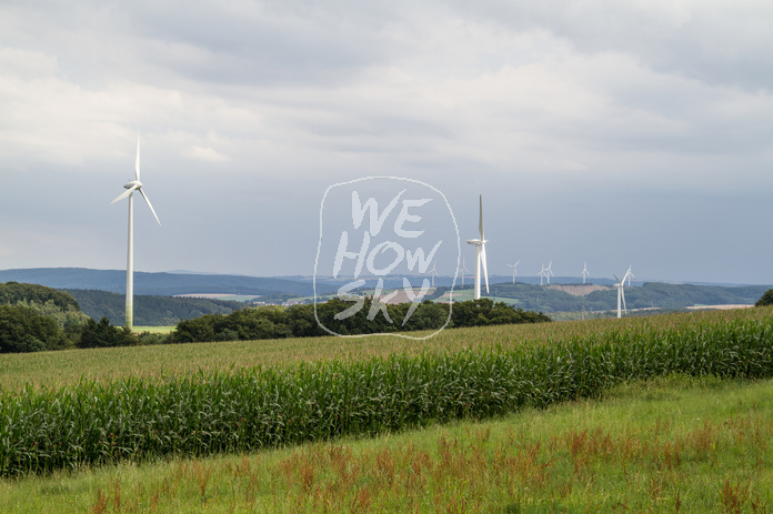 Windräder vor Teuto