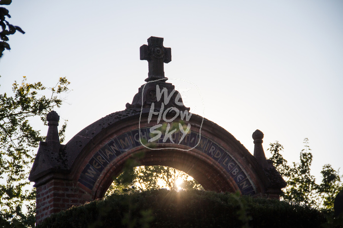 Eingang Friedhof