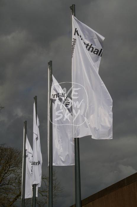 Flaggen an der Kunsthalle