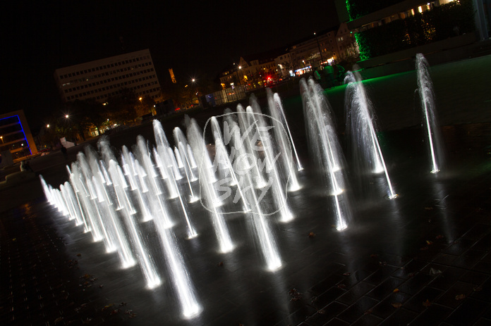 Springbrunnen Kesselbrink bei Nacht