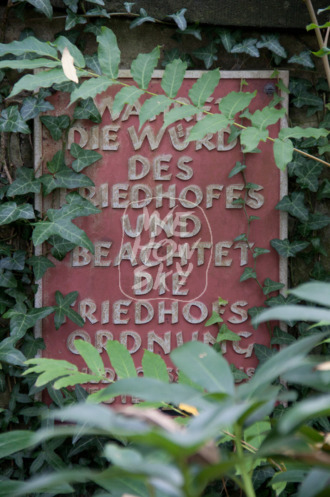 Eingang Friedhof