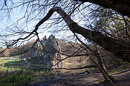 Externstein durch Bäume