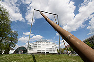 Stadthalle mit Spiegel