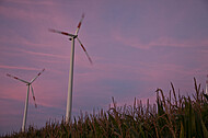 Windkraft im Sonnenuntergeng