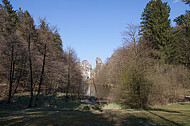 Externstein durch Bäume